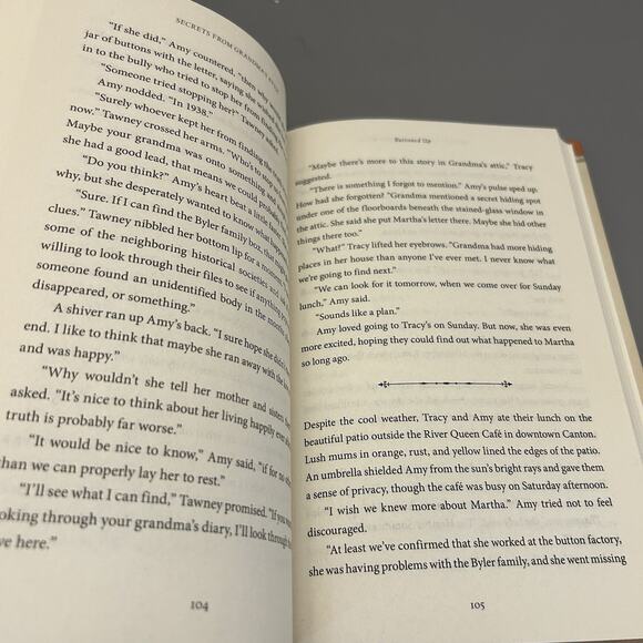 Guideposts SECRETS FROM GRANDMA'S ATTIC Book Lot of 5 Hardcover Books - Picture 8 of 8